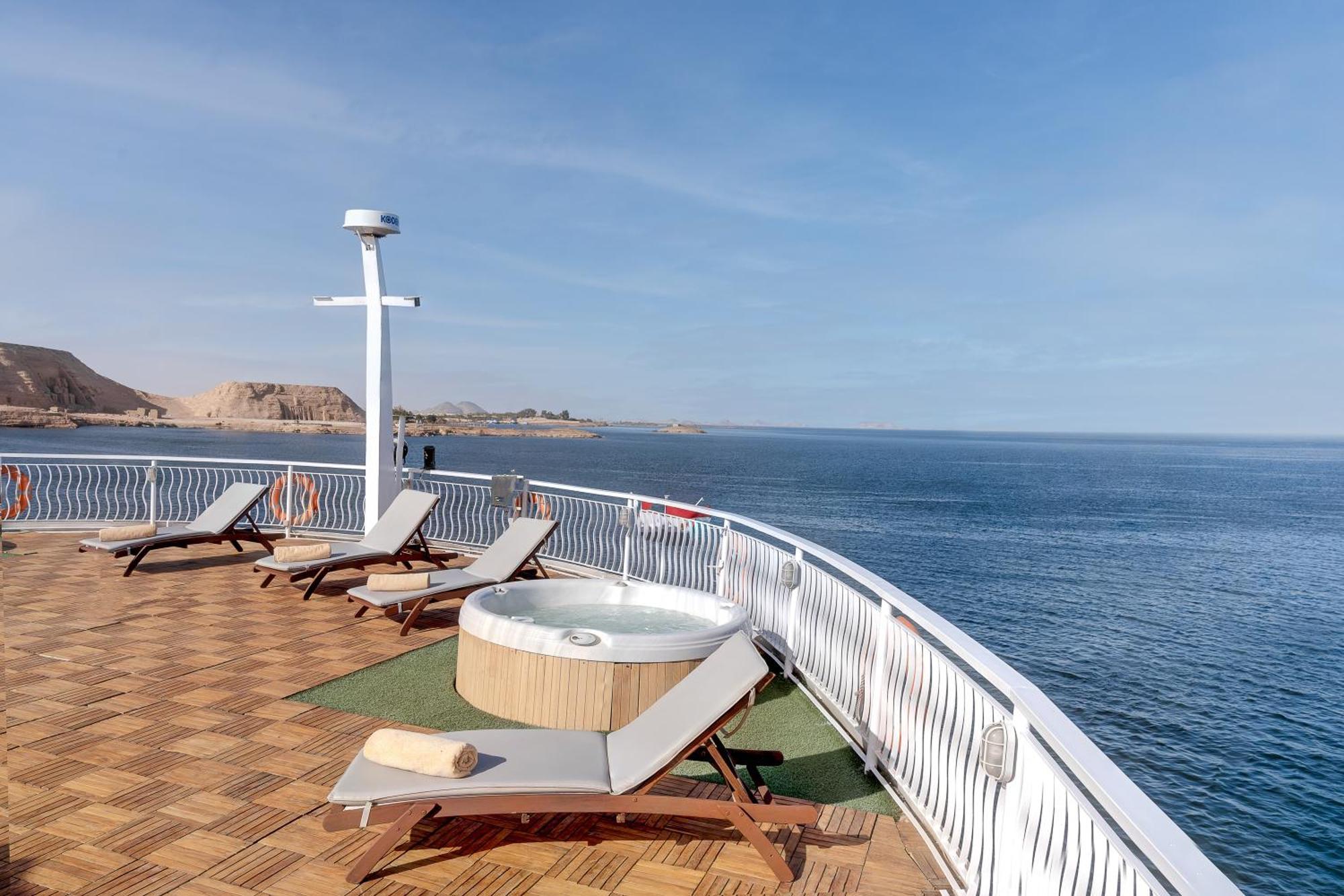 Steigenberger Omar El Khayam Nile Cruise - Every Monday From Aswan For 07 & 04 Nights - Every Friday From Abu Simbel For 03 Nights Exterior foto